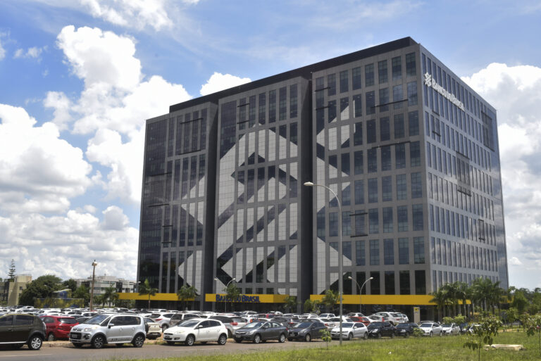 fachada edifício banco do brasil